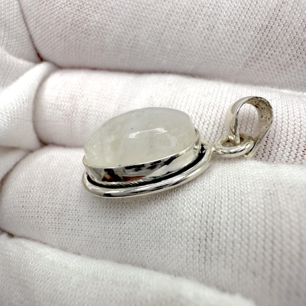 Genuine Oval Cabochon Rainbow Moonstone .925 Sterling Silver Pendant - Picture 8 of 16